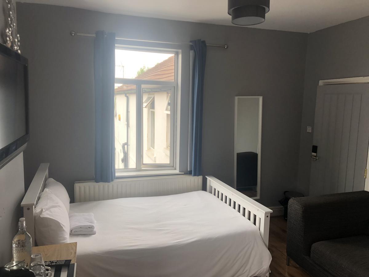 Apartamento Oaklands Wolverhampton Exterior foto